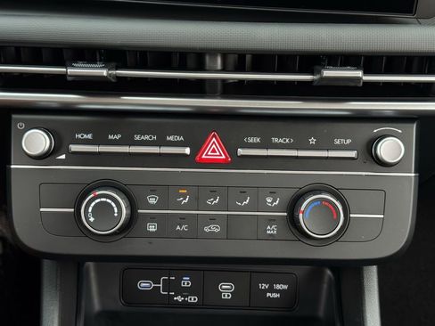 New 2026 Hyundai Tucson SE image 14