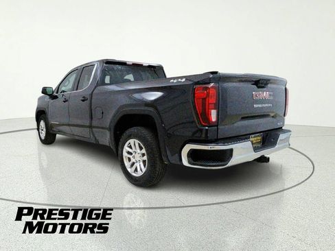 Used 2023 GMC Sierra 1500 SLE w/ Enhanced Capability Package AWD/4WD image 6