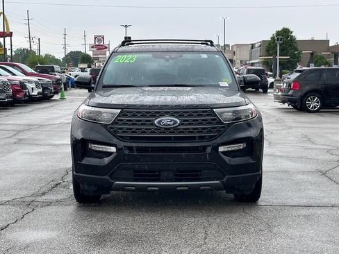Certified 2023 Ford Explorer XLT w/ Equipment Group 202A AWD/4WD image 2