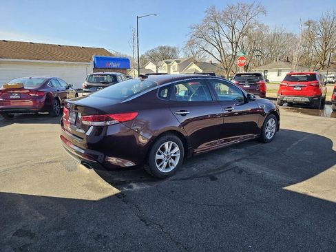Used 2018 Kia Optima LX image 12
