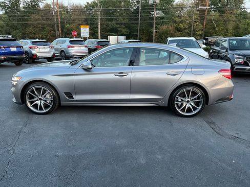 Used 2025 Genesis G70 2.5T image 4
