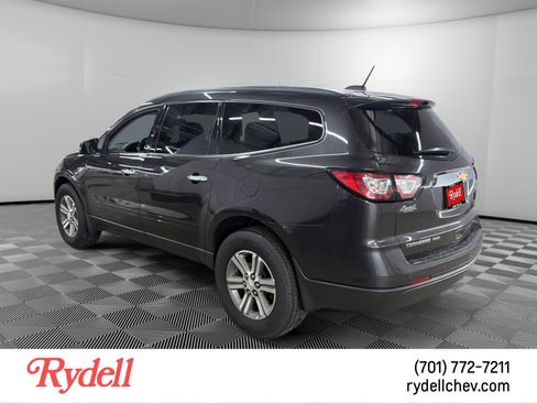 Used 2017 Chevrolet Traverse LT AWD/4WD image 3