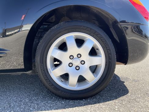 Used 2005 Chrysler PT Cruiser Touring FWD image 20