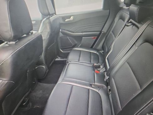 Used 2024 Ford Escape Platinum image 11
