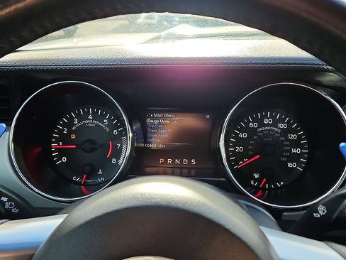 Used 2016 Ford Mustang Premium image 20