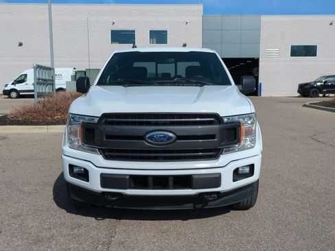 Used 2019 Ford F150 XLT w/ Equipment Group 302A Luxury image 3