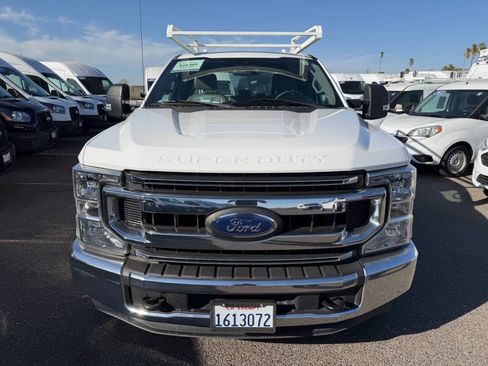 Used 2020 Ford F250 XL w/ STX Appearance Package RWD image 4