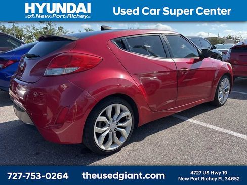 Used 2012 Hyundai Veloster w/ Style Pkg FWD image 3