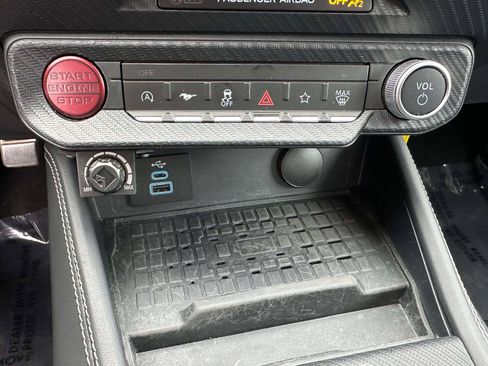 Used 2024 Ford Mustang GT Premium RWD image 13