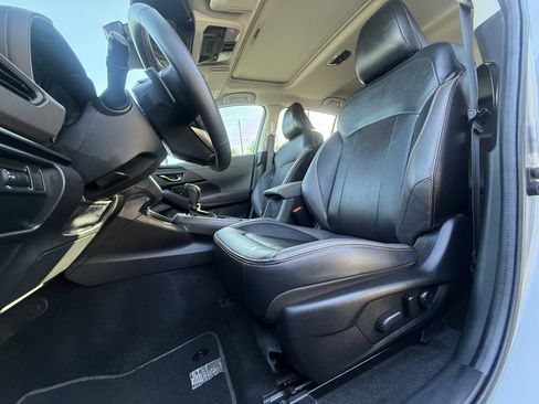 Used 2025 Subaru Crosstrek 2.5i Limited image 17