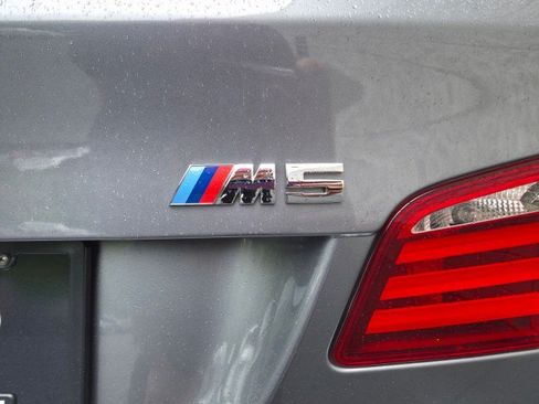 Used 2013 BMW M5 RWD image 14