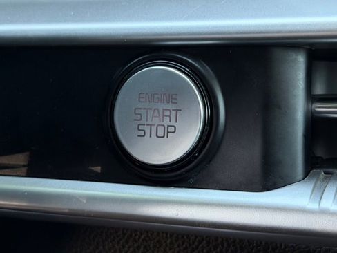 Used 2023 Kia K5 LXS image 22