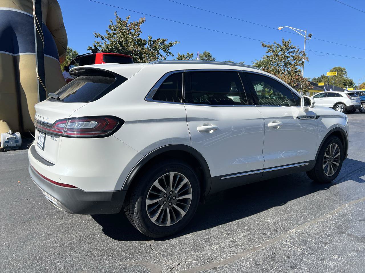 Used 2020 Lincoln Nautilus Premier w/ Equipment Group 101A AWD/4WD image 6