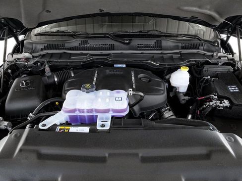 Used 2017 RAM 1500 Laramie image 16