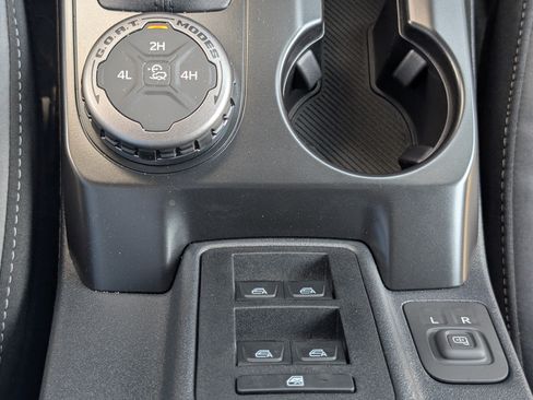 New 2026 Ford Bronco Big Bend AWD/4WD image 18