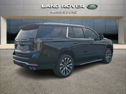 Used 2025 Chevrolet Tahoe High Country AWD/4WD image 5
