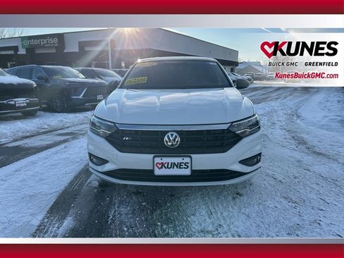 Used 2020 Volkswagen Jetta R-Line w/ R-Line Cold Weather Package image 13