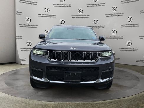 Used 2022 Jeep Grand Cherokee L Limited image 8