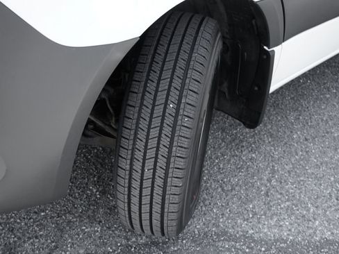 Used 2019 Mercedes-Benz Sprinter 170 Cargo image 38