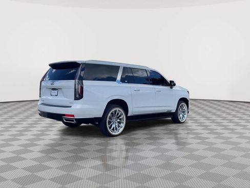 Used 2023 Cadillac Escalade ESV Premium Luxury w/ LPO, Floor Liner Package AWD/4WD image 8