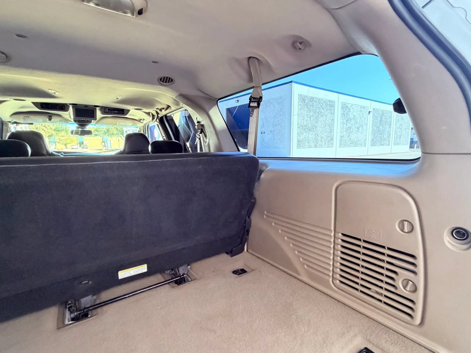 Used 2005 Ford Excursion Eddie Bauer AWD/4WD image 31