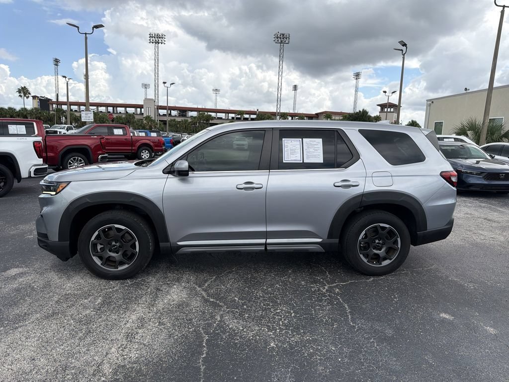 Used 2023 Honda Pilot EX-L image 7