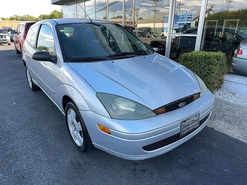 Used 2007 Ford Focus SES image 2