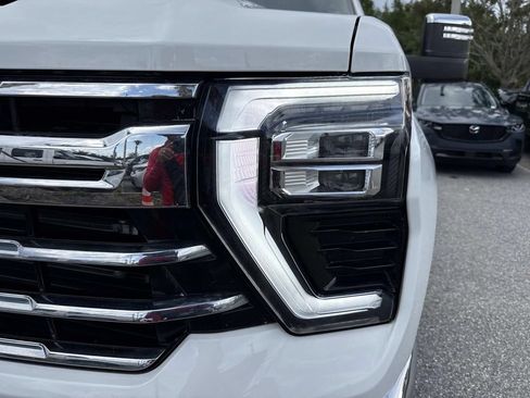 Used 2024 Chevrolet Silverado 2500 LTZ w/ LTZ Plus Package AWD/4WD image 11