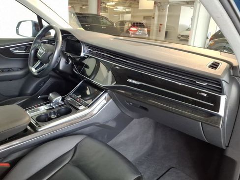 Used 2022 Audi Q7 3.0T Premium Plus w/ Premium Plus Package AWD/4WD image 22