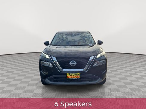 Used 2022 Nissan Rogue SV image 3