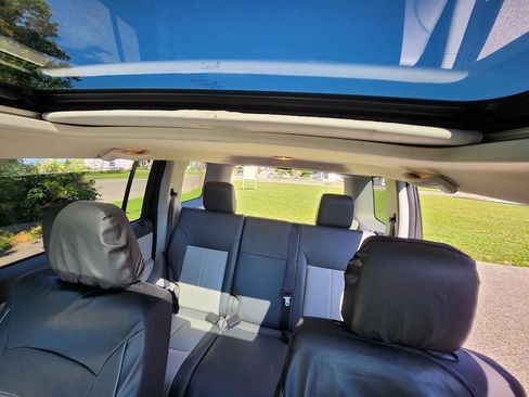 Used 2008 Jeep Liberty Limited w/ Premium Group II AWD/4WD image 12