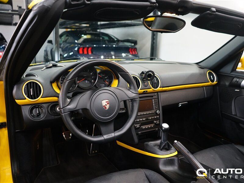 Used 2011 Porsche Boxster RWD image 19