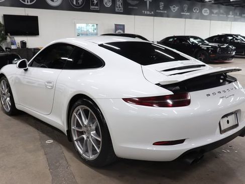 Used 2016 Porsche 911 Carrera RWD image 3