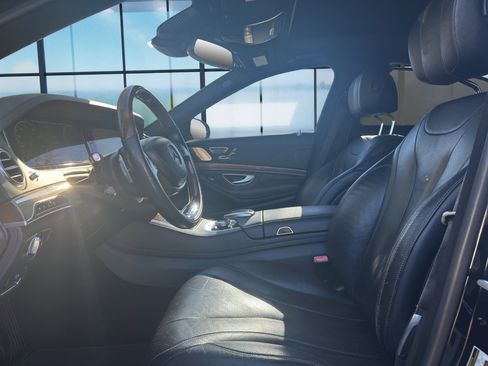 Used 2016 Mercedes-Benz S 550 Sedan image 9
