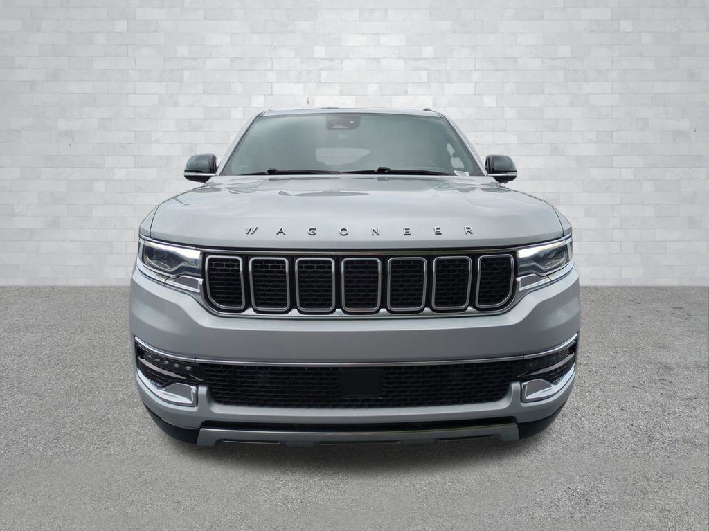 Used 2024 Jeep Wagoneer Series III AWD/4WD image 11