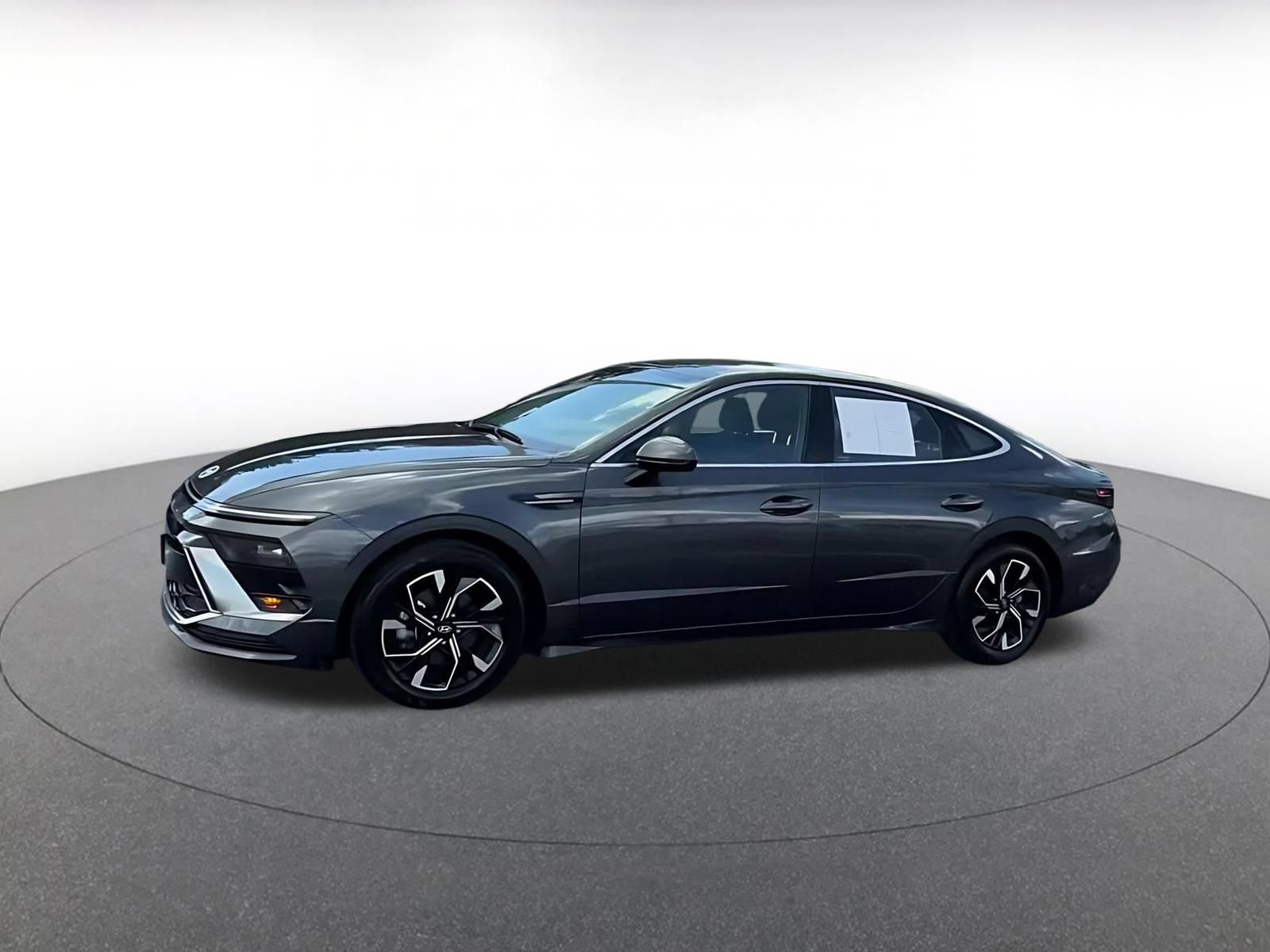 Used 2025 Hyundai Sonata SEL FWD image 7