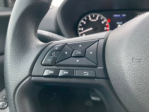 Used 2025 Nissan Sentra S FWD image 14