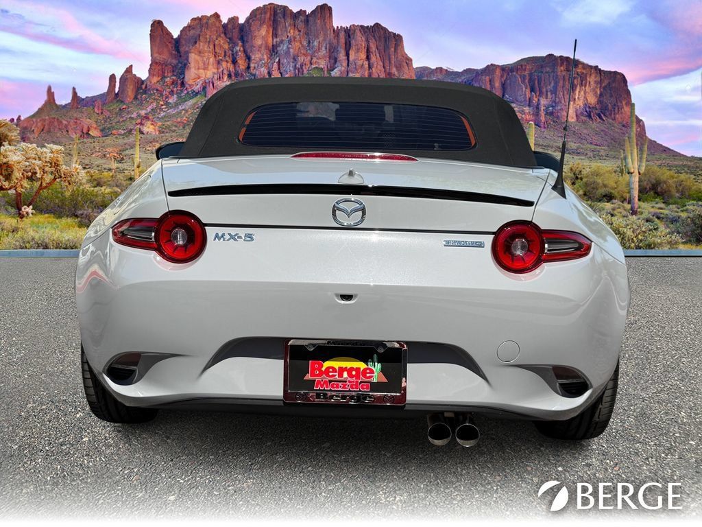New 2026 MAZDA MX-5 Miata Club w/ Weather Package RWD image 7
