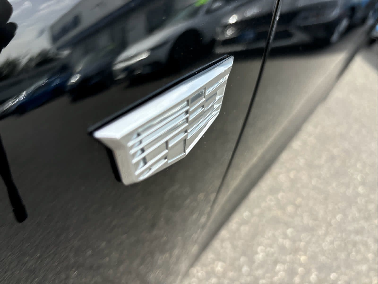 Certified 2021 Cadillac XT4 Sport w/ Enhanced Visibility Package AWD/4WD image 23