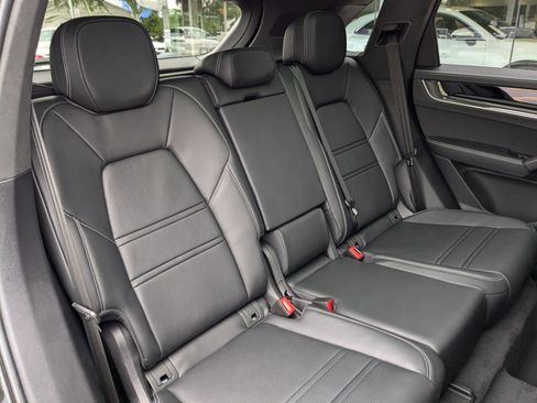 New 2025 Porsche Cayenne Turbo image 25