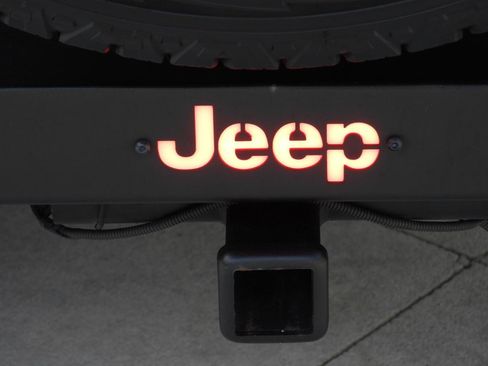 Used 2017 Jeep Wrangler Sport S AWD/4WD image 48