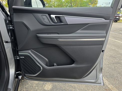 New 2026 Buick Enclave Sport Touring w/ Power Package image 33