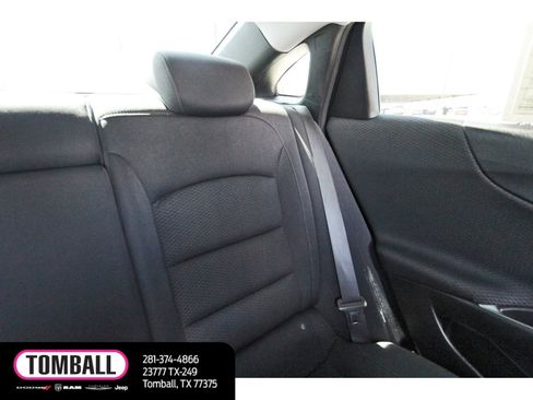 Used 2024 Chevrolet Malibu LT FWD image 12