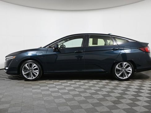 Used 2018 Honda Clarity Plug-In Hybrid image 2