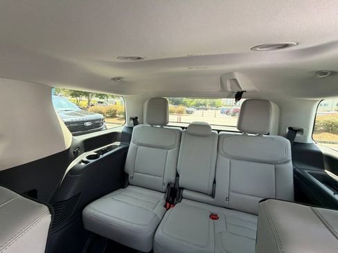 New 2027 Ford Expedition Active AWD/4WD image 15