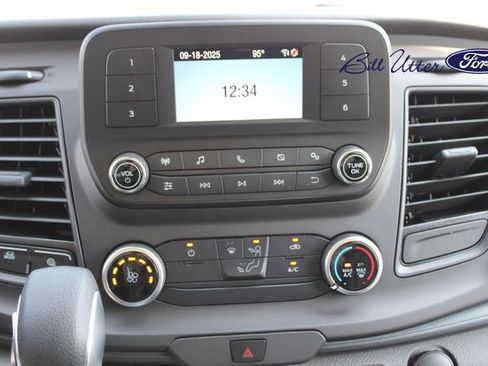 New 2025 Ford Transit 250 148 Medium Roof image 10
