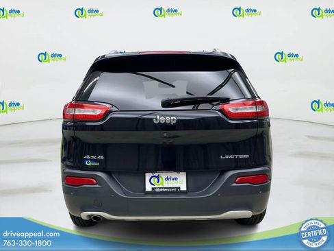 Used 2018 Jeep Cherokee Limited AWD/4WD image 7