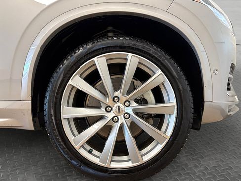 Used 2025 Volvo XC90 B6 Ultra w/ Protection Package AWD/4WD image 43