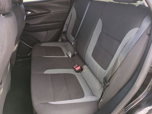 Used 2024 Chevrolet TrailBlazer LT w/ Driver Confidence Package image 23