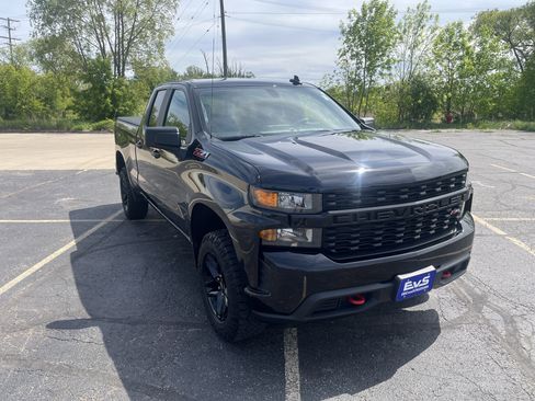 Used 2020 Chevrolet Silverado 1500 Custom Trail Boss w/ Custom Convenience Package AWD/4WD image 8
